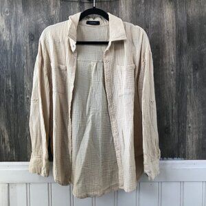 Faroro  muslin light beige long sleeve button up shirt size L